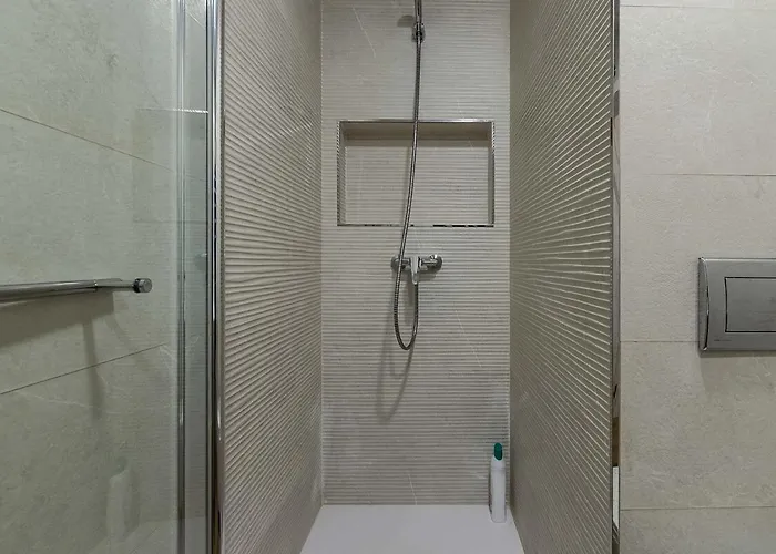 Premium Executive Soho Boutique - Center *